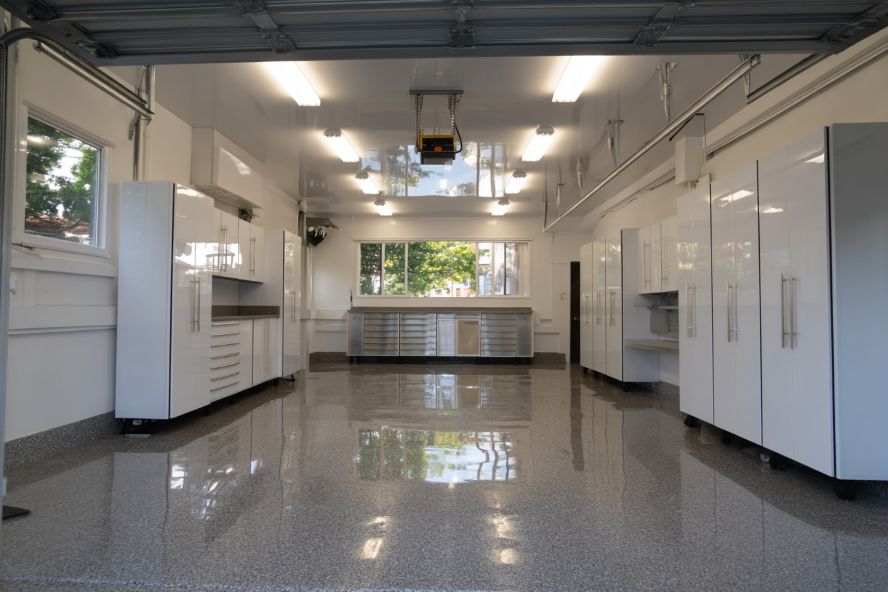 Why Garage Cabinets Are Essential in New Home Construction Today