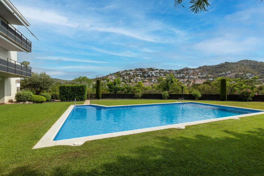 Budgeting for Seamless Pool Integration