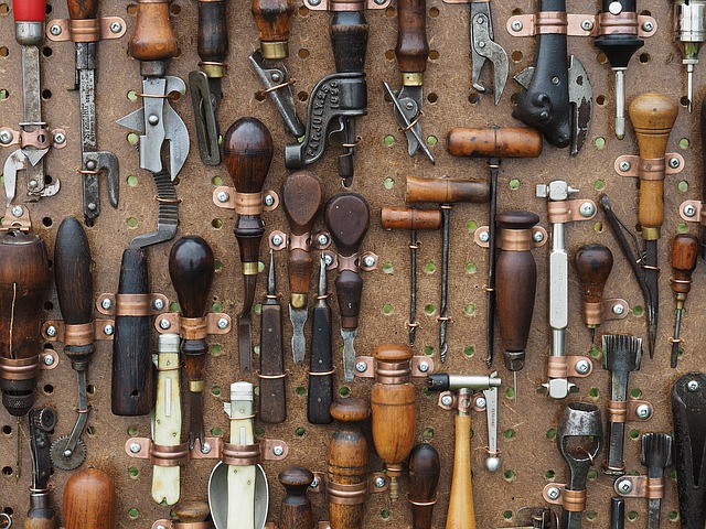 How to Organize a Garage on a Tight Budget
