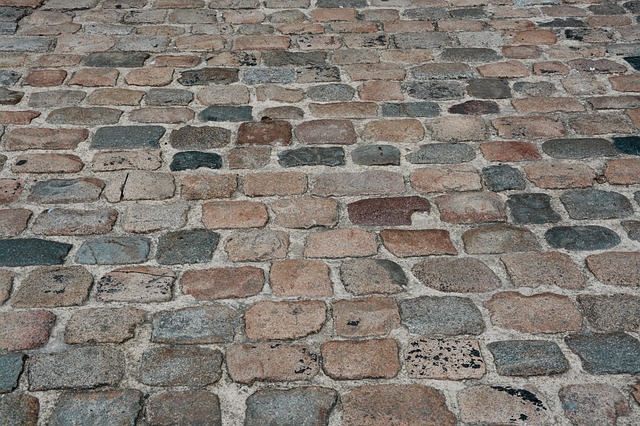 How Thick Should Driveway Pavers Be